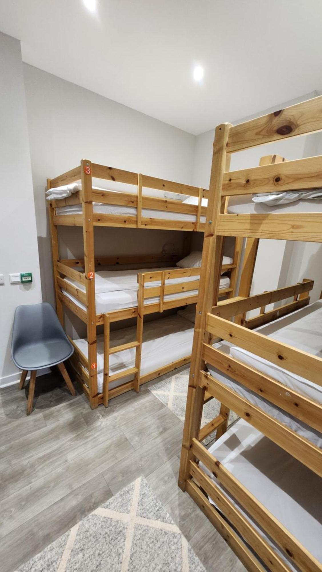 Matrix Hostel Единбург Екстериор снимка